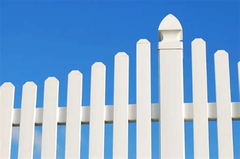 Essential Factors That Affect Fence Installation Time