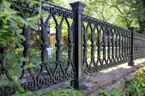 The History Of Rod Iron Fences And Their Modern Appeal