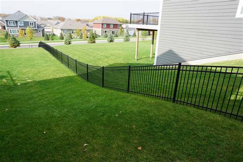 Tips For Installing A Fence On Uneven Ground