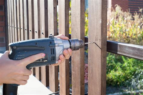 Understanding Permit Expiration Dates For Fence Installations